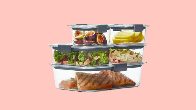 Estos contenedores de almacenamiento de Rubbermaid son algunos de los muchos elementos esenciales de la despensa disponibles a precios más asequibles.
