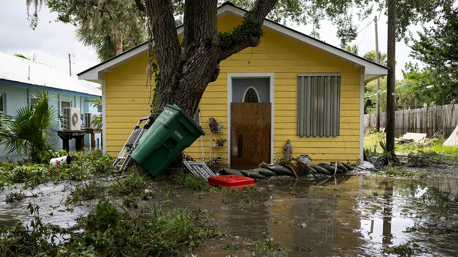 una casa inundada