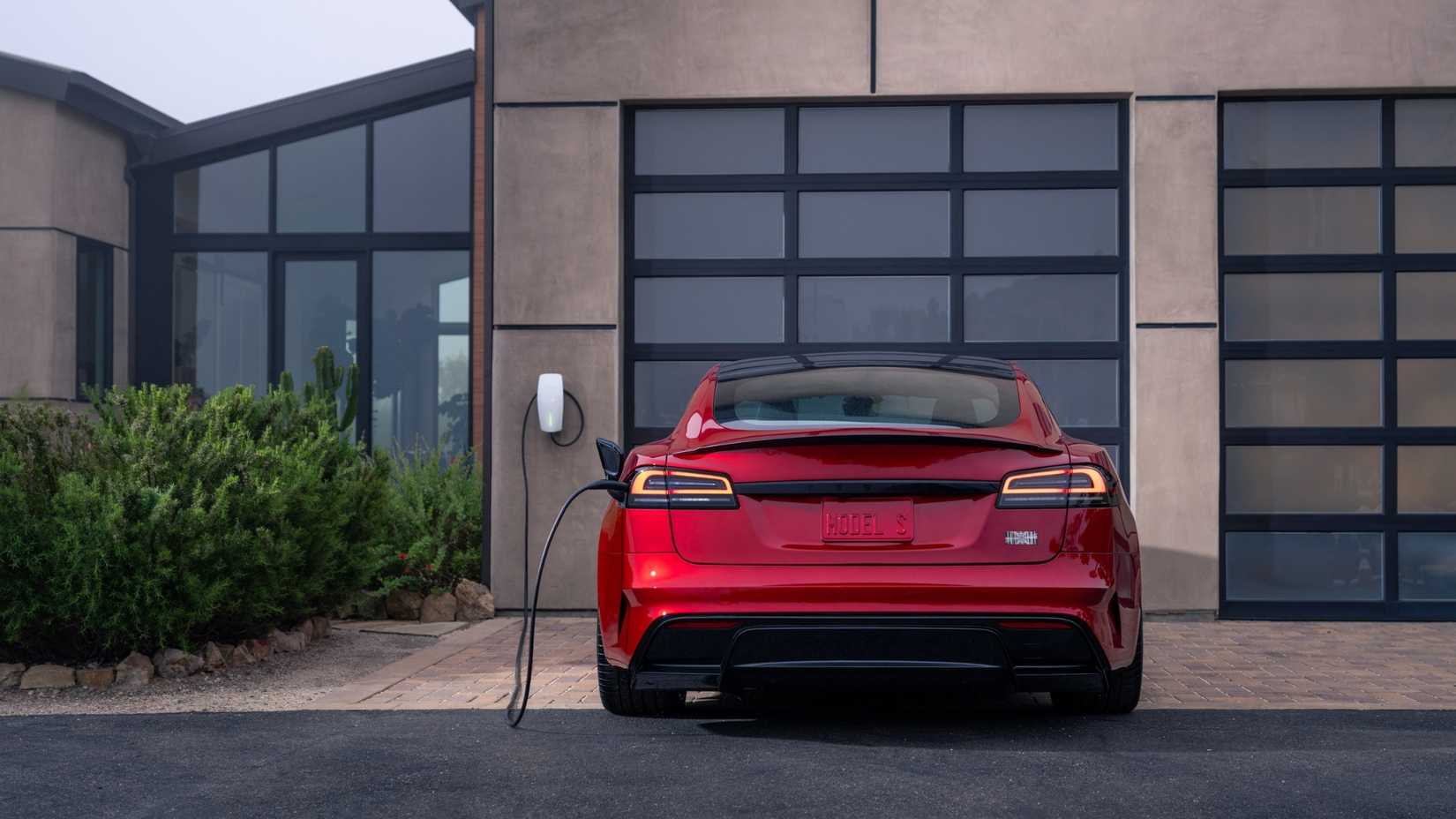 2021 - 2025 Tesla Model S