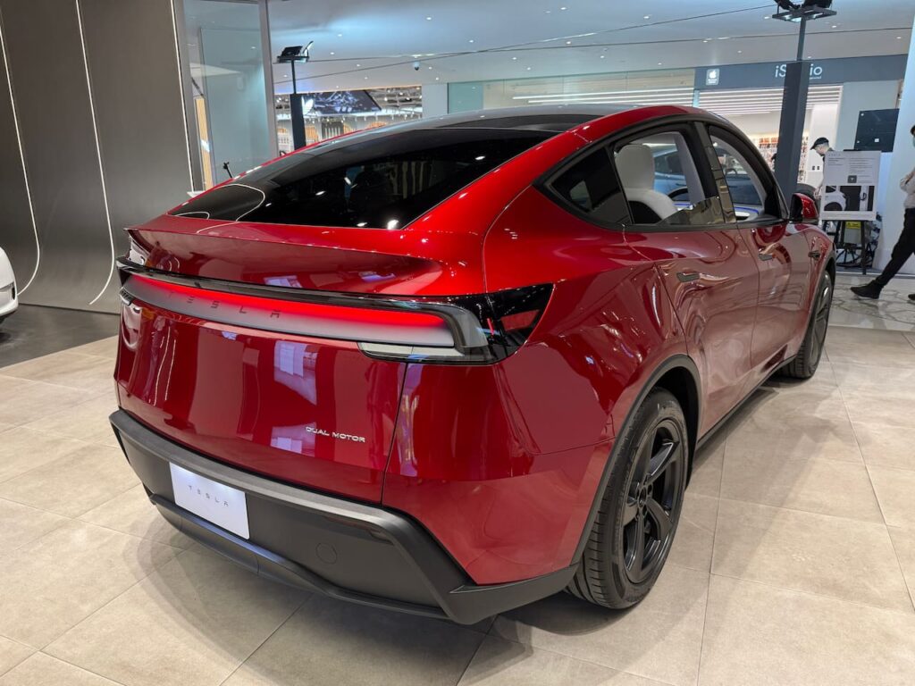 Tesla Model Y New Y (Juniper) Tres citas traseras