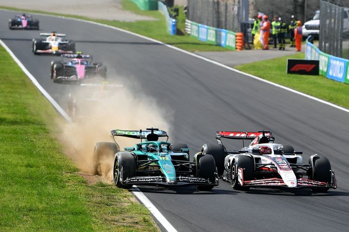 Lance Stroll, Aston Martin Racing, Esteban Ocon, HAAS F1 Equipo