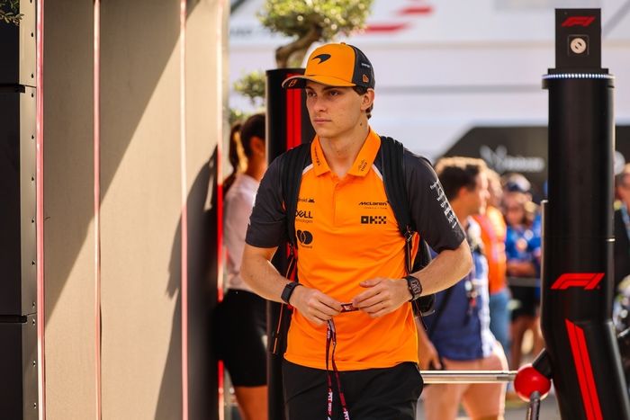 Oscar Fialstri, McLaren