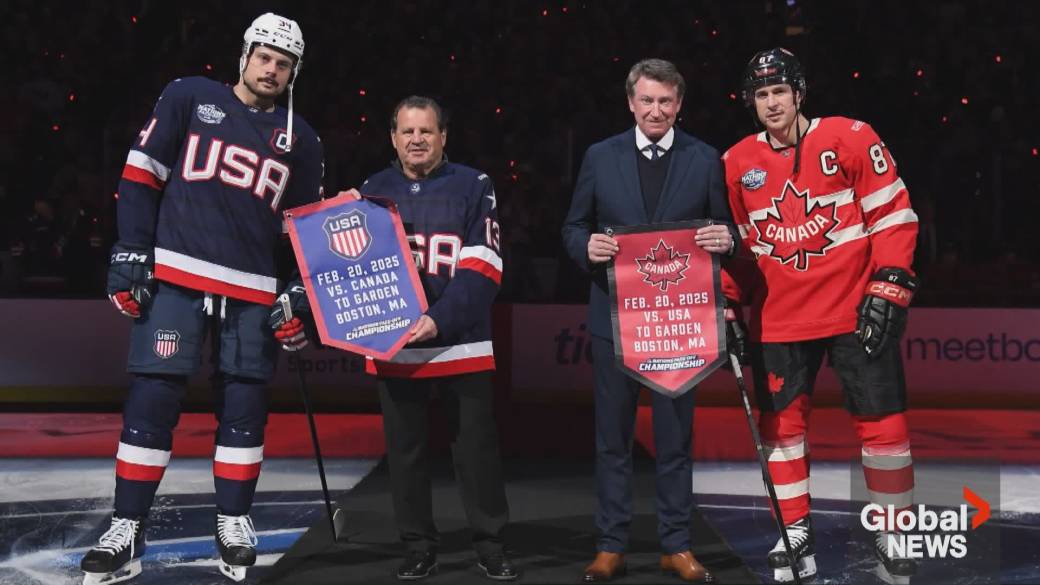 Haga clic para reproducir el vídeo: 'Wayne Gretzky genera reacciones encontradas durante su actuación en la final de las 4 Naciones'