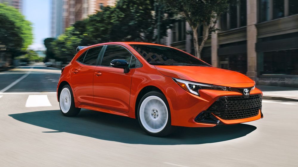 2026 Corolla Hatchback FX 005