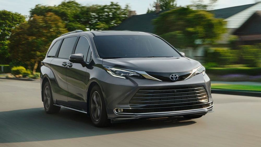 2026 Toyota Sienna Platino 0001
