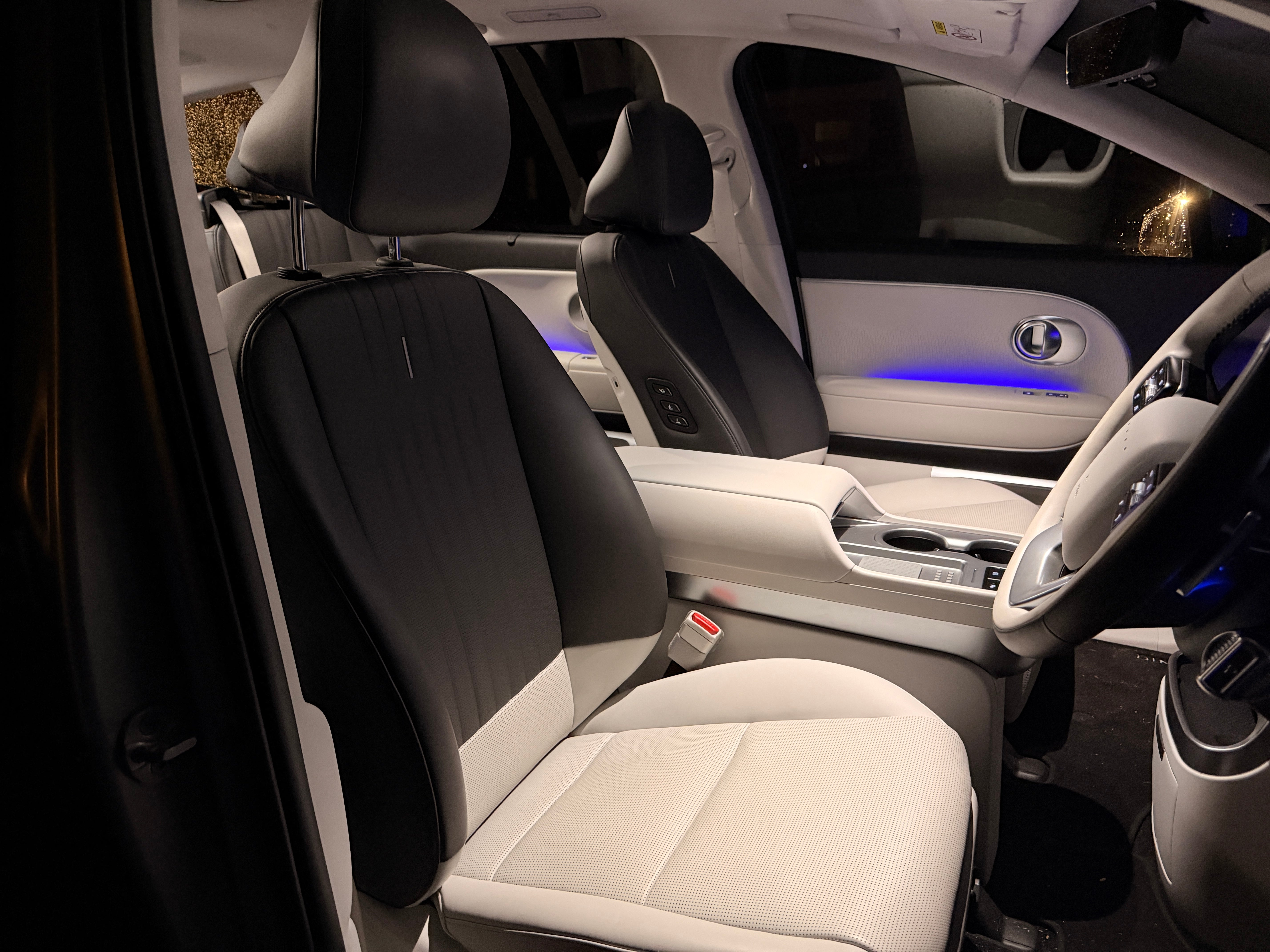 El Hyundai Ioniq 9 tiene, probablemente, los asientos más cómodos que encontrarás en un coche
