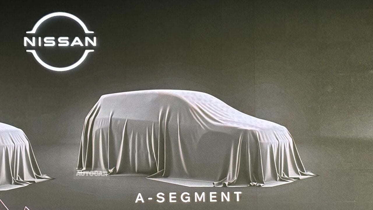 Nissan-amp-a-section-car-teaser (1)